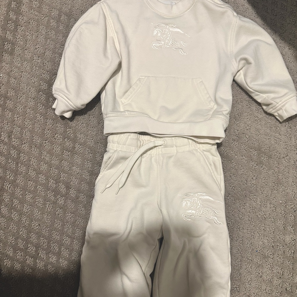 Burberry set